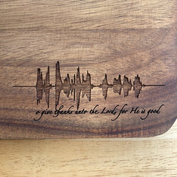 O Give Thanks Unto The Lord For He Is Good Soundwave Cutting Board - Picture 2 of 6